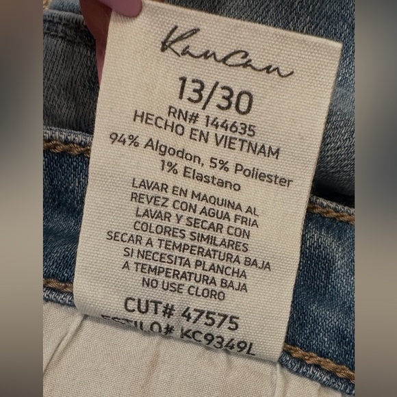 KanCan Parker Bootcut Jeans Size 13/30 Light Wash Split Hemline High Rise - Picture 13 of 15